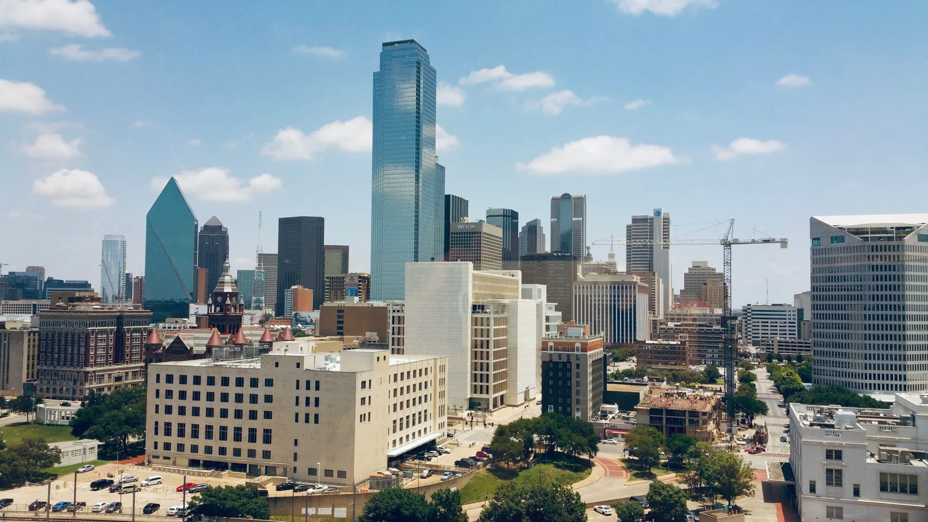 Aluminum Facades in Dallas
